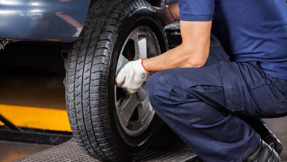 Dad’s Roadside & Towing Services